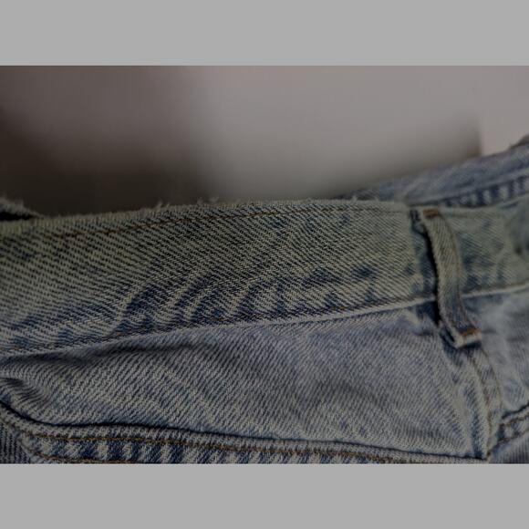 Gap Mom wmns Jeans Sz 12  reverse fit lite wash 90"sY2KMeas W30"H 43"R13"GUC - Picture 9 of 9